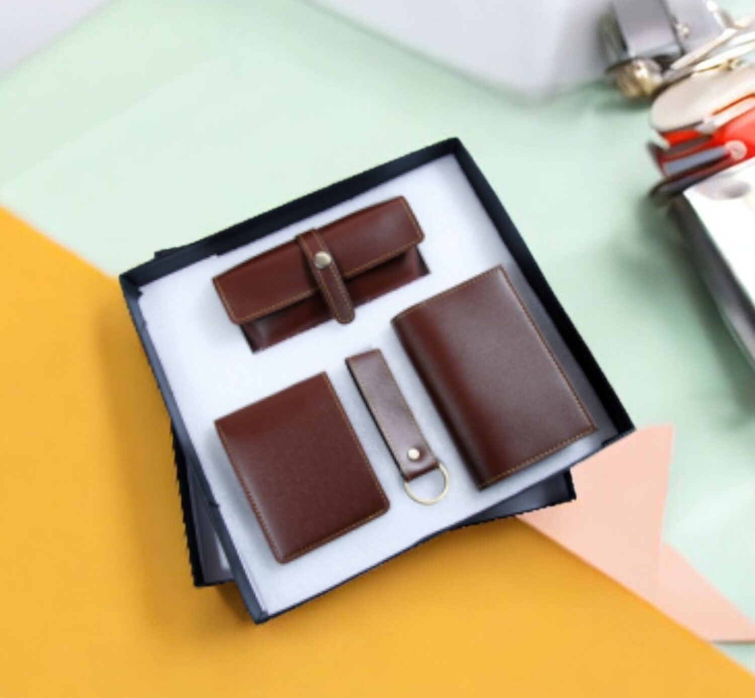 Leatherette Men Giftset - 4 in 1