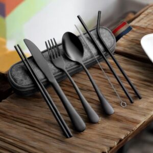 On the go cutlery set
