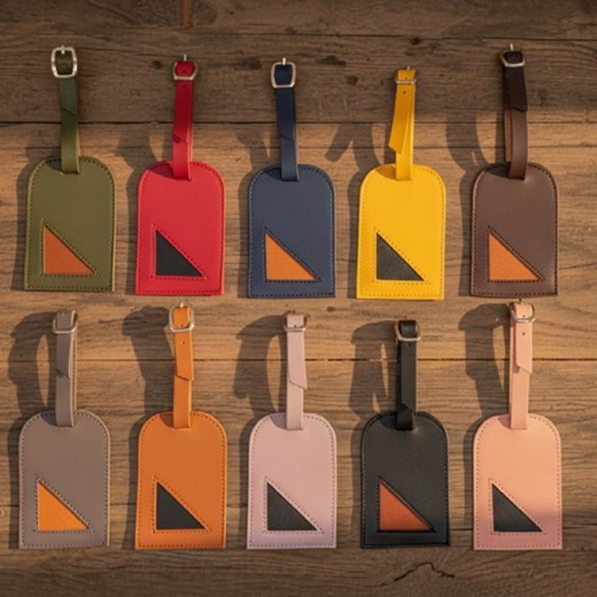 Luggage Tag With Triangle Cut - Vegan Leather - Image 2